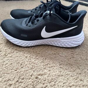 Nike Black and White Athletic Sneakers